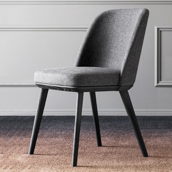 Calligaris Foyer Chair Wood Legs